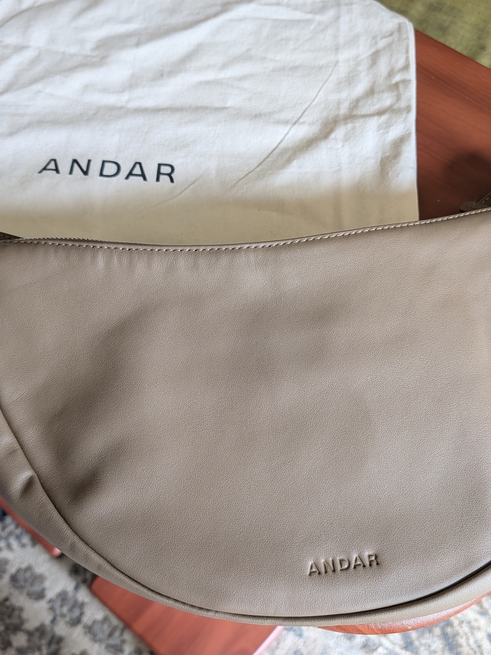 Andar Luna Handbag